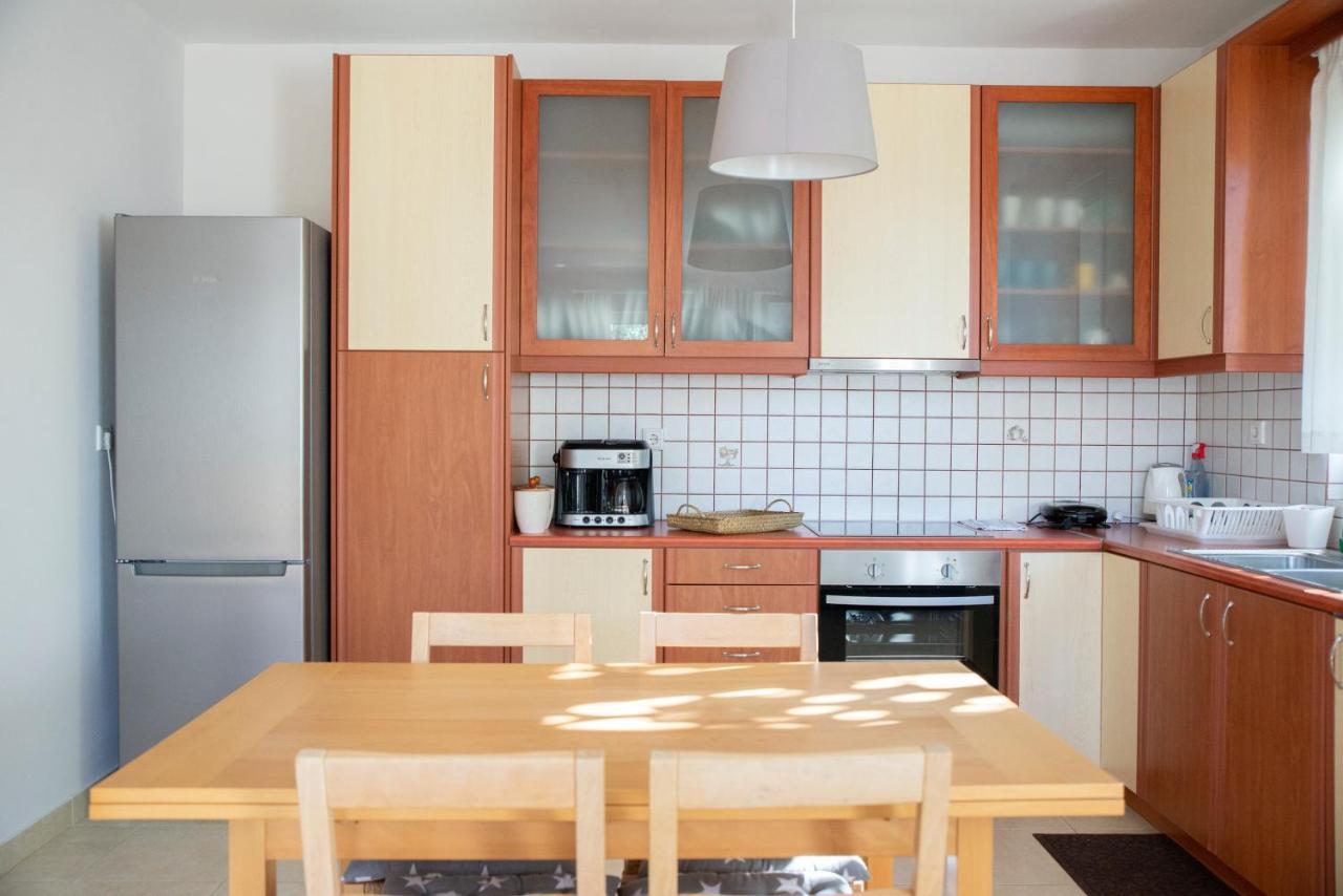 Pórto RáftiVasiliki'S Houseアパートメント エクステリア 写真
